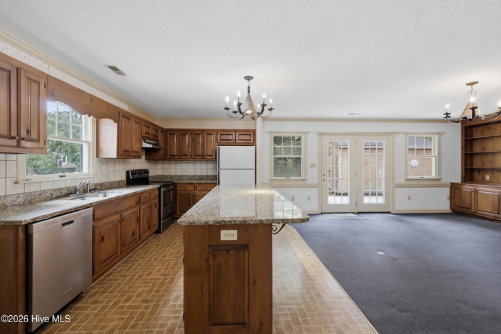 1615 Parkview Drive, Elizabeth City, NC 27909 — photo 7