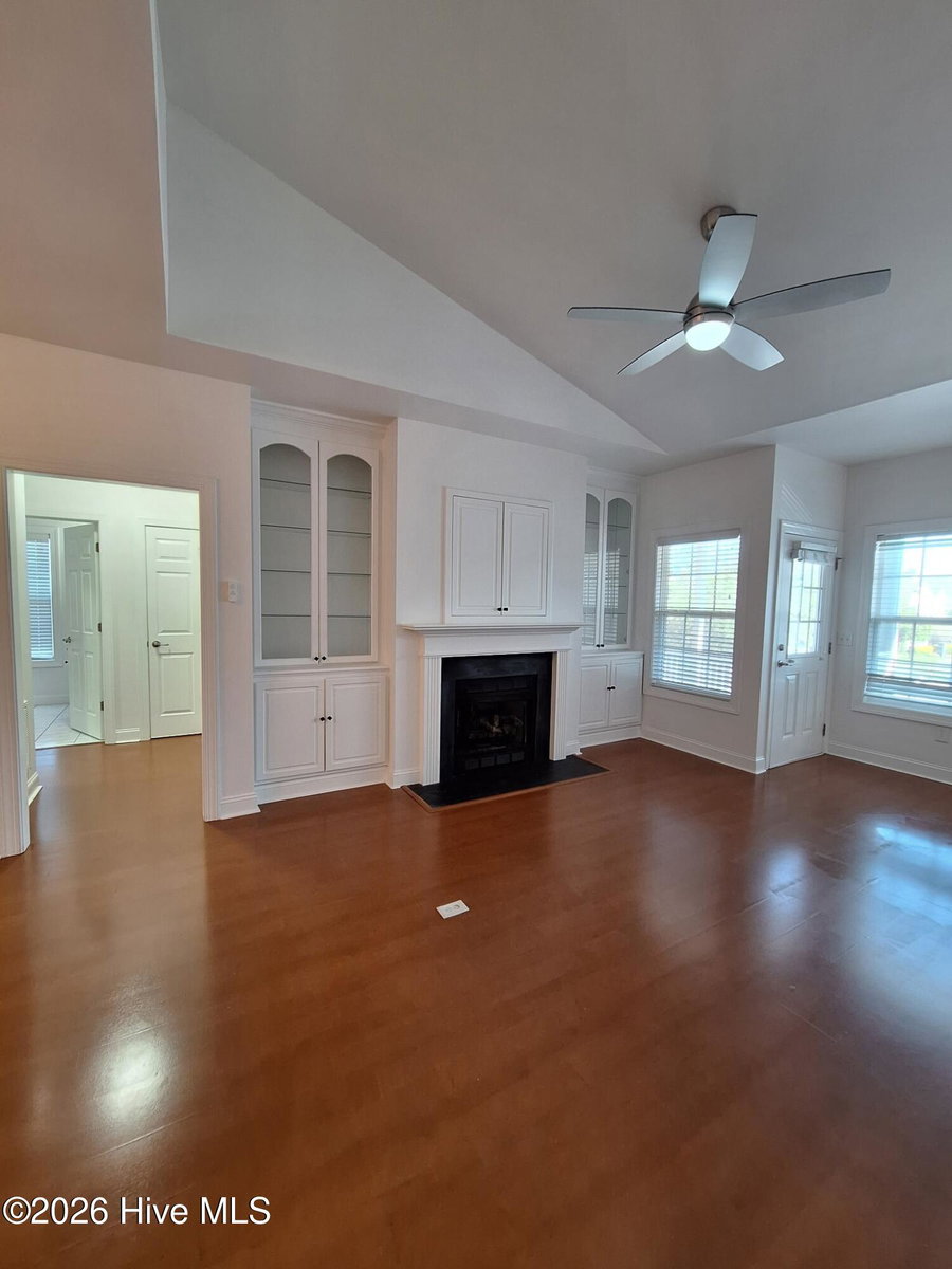 1931 Tara Court 204, Greenville, NC 27858 — photo 2