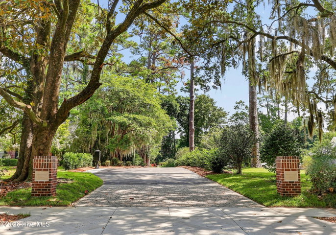735 2 Finley Place image