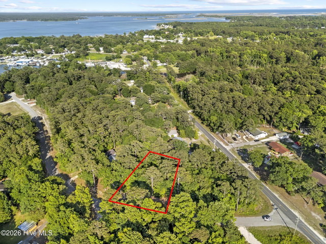 000 2 Holly Drive image