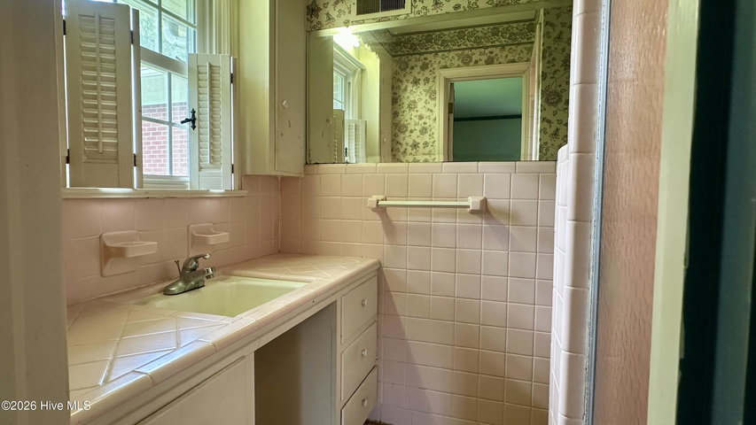 101 E Vance Street, Williamston, NC 27892 — photo 32