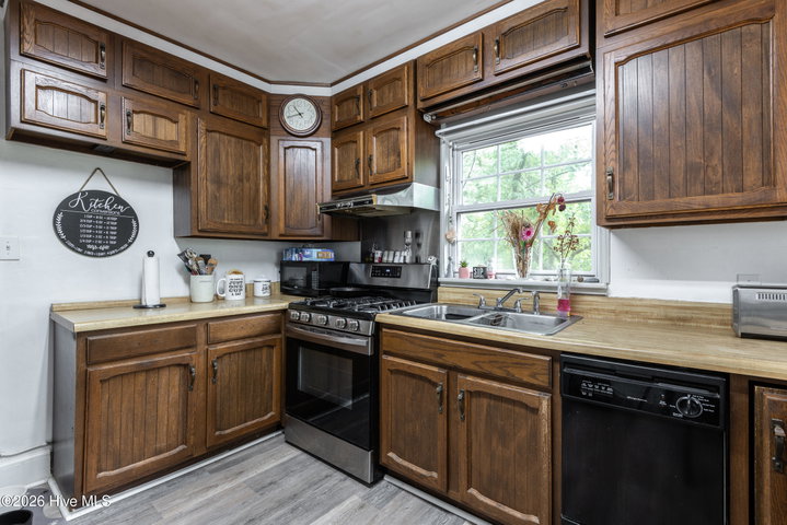 2401 E 4th Street, Greenville, NC 27858 — photo 22