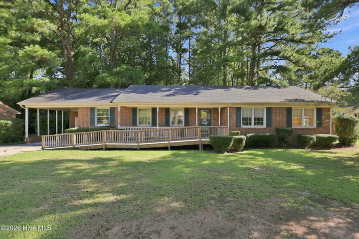 2212 Charles Boulevard, Greenville, NC 27858