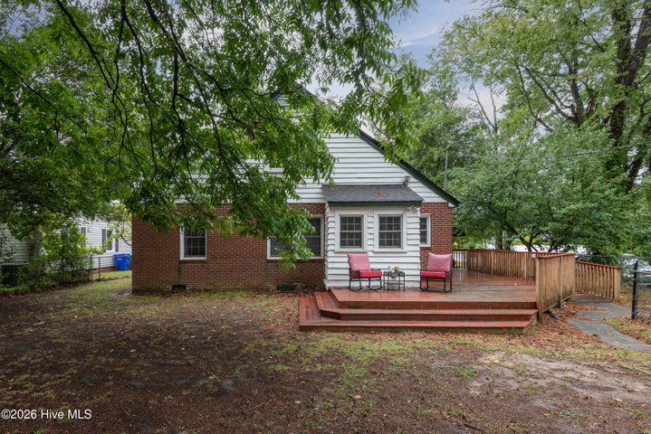 2401 E 4th Street, Greenville, NC 27858 — photo 7
