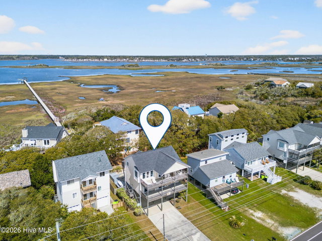 1125 S Topsail Drive image