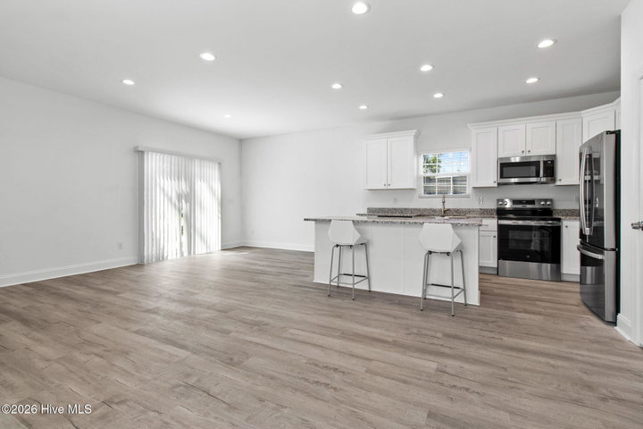 305 W Cypress Street, Elizabeth City, NC 27909 — photo 15