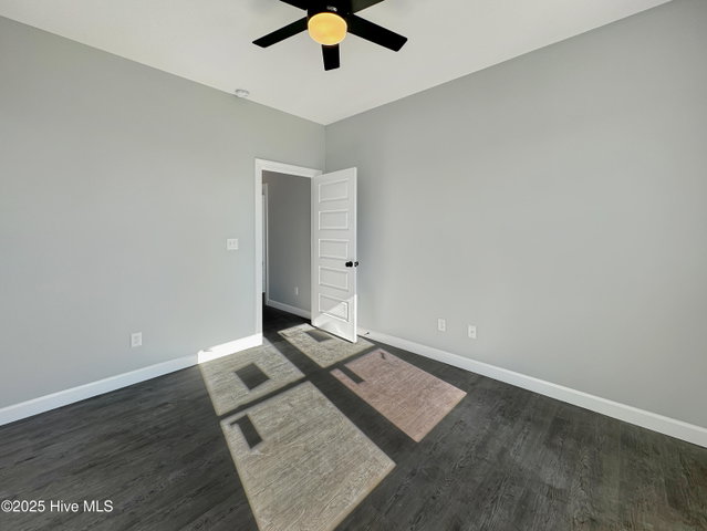 1061 Staysail Drive, Elizabeth City, NC 27909 — photo 17