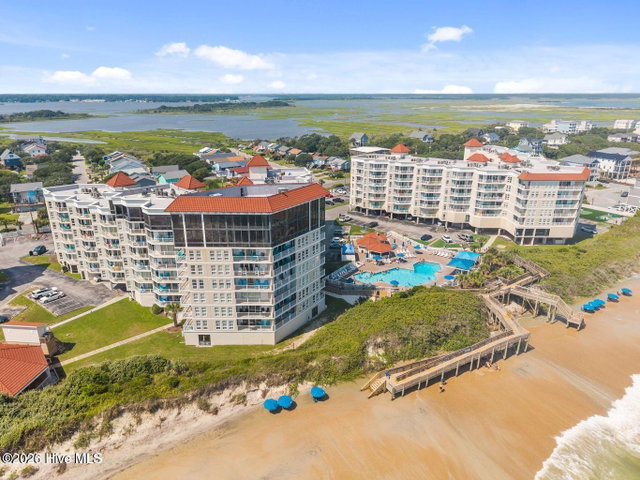 2000 New River Inlet Road 3302 image