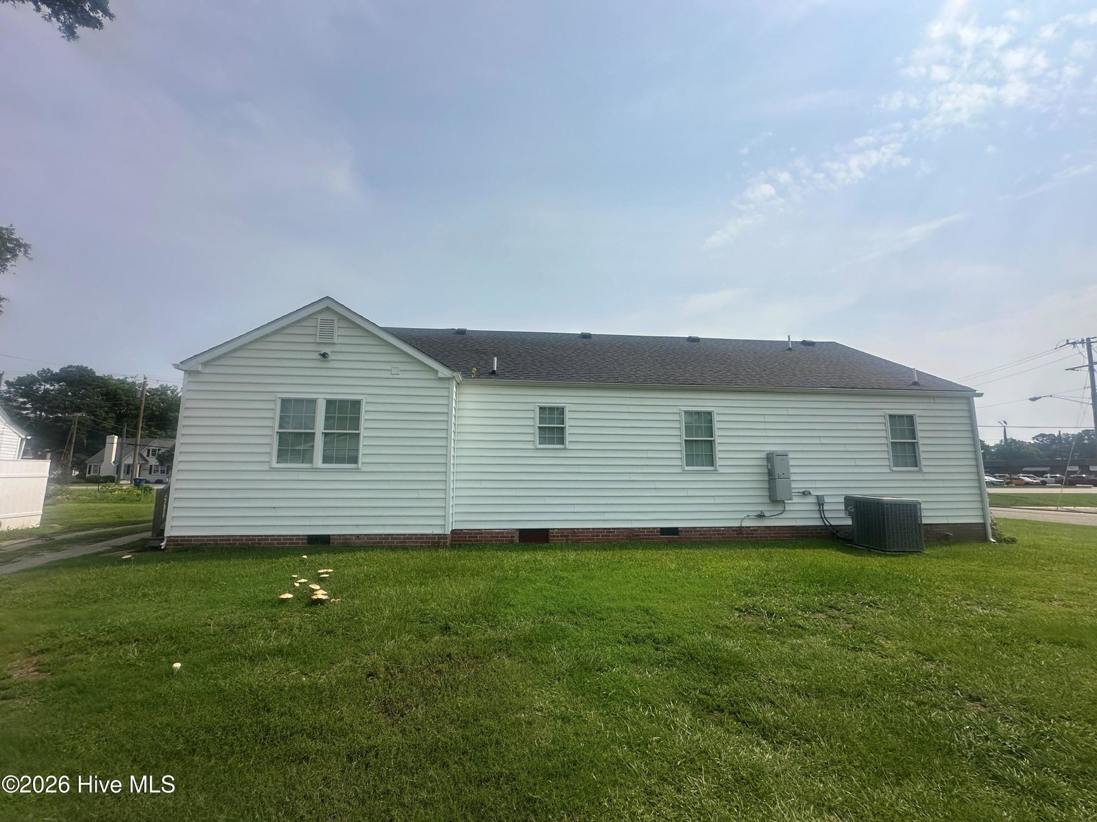 622 E Memorial Drive, Ahoskie, NC 27910 — photo 4