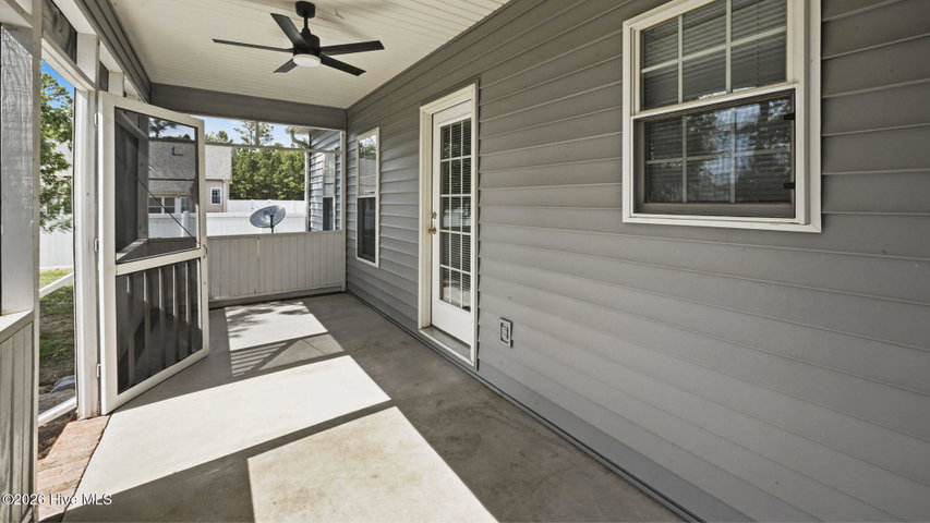 618 Broadmoor Court, Grimesland, NC 27837 — photo 5