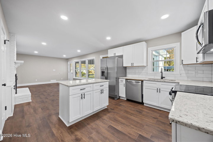 1401 Greenville Boulevard SE, Greenville, NC 27858 — photo 10