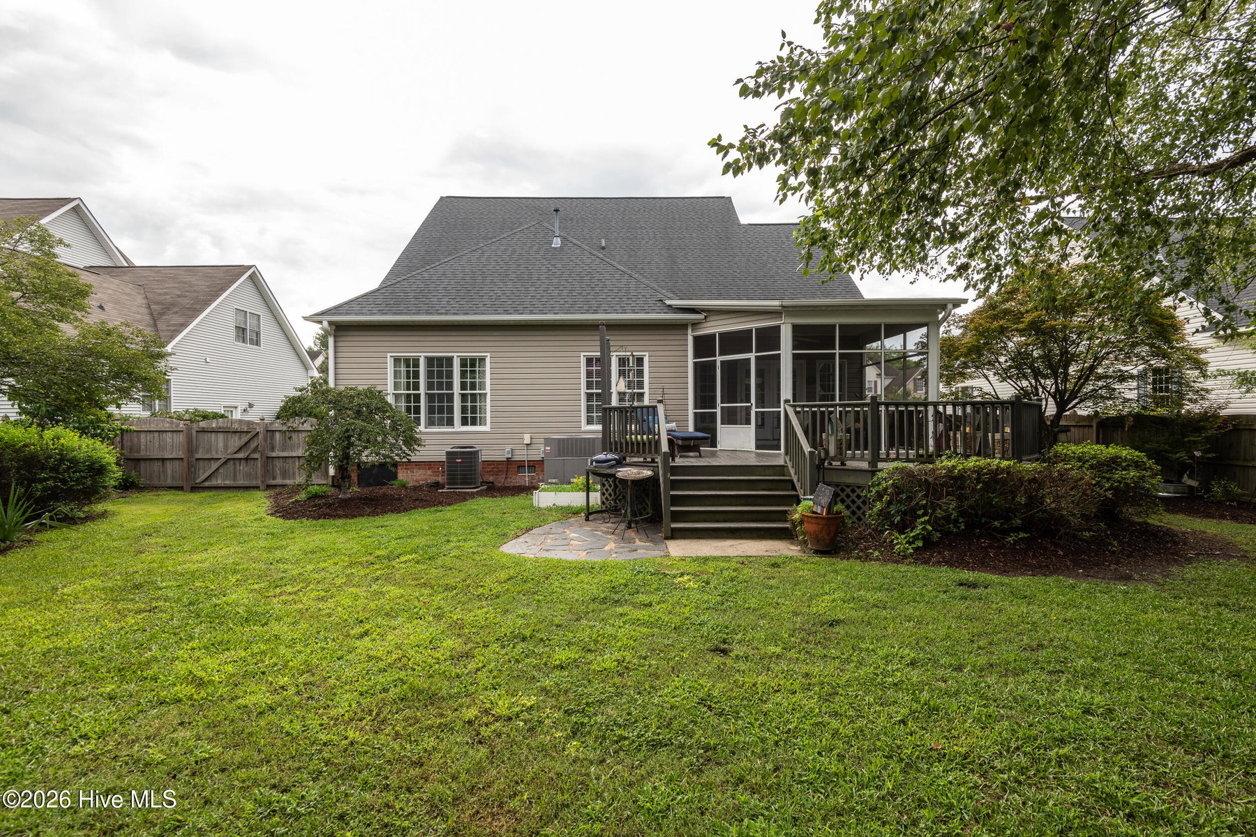 1802 Rondo Drive, Greenville, NC 27858 — photo 3