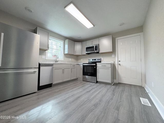 1111 Wood Street, Elizabeth City, NC 27909 — photo 3