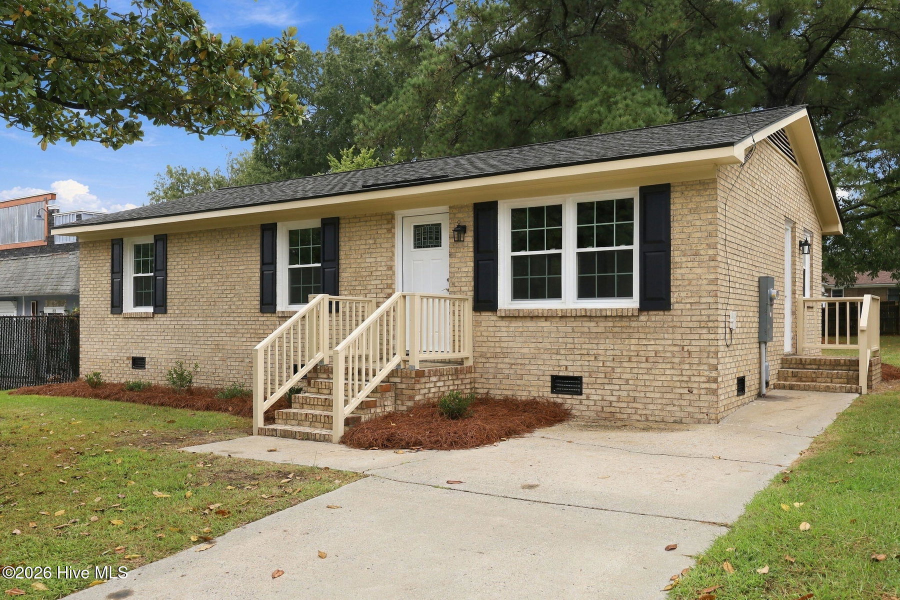 608 Norris Street, Greenville, NC 27858 — photo 2