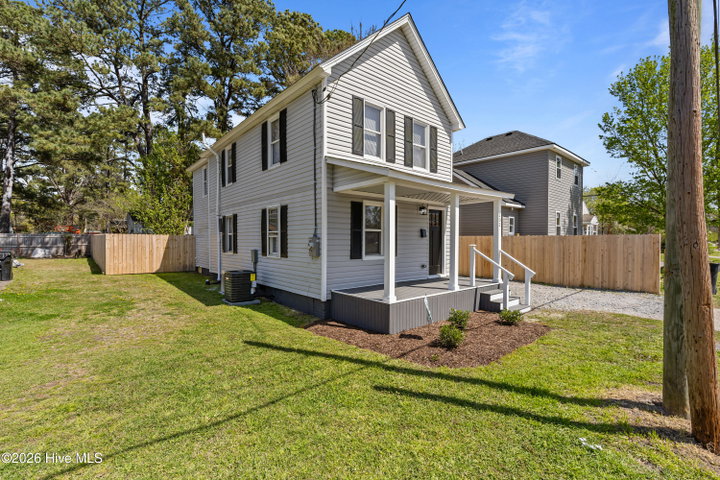 202 Bell Street, Elizabeth City, NC 27909 — photo 2