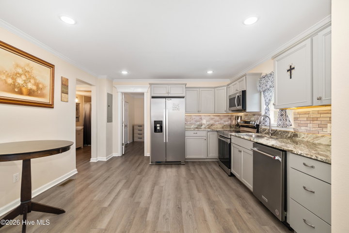 803 Maple Street, Elizabeth City, NC 27909 — photo 13