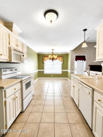 1532 Thayer Drive, Winterville, NC 28590 — photo 8