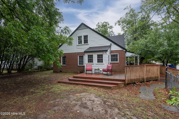 2401 E 4th Street, Greenville, NC 27858 — photo 6