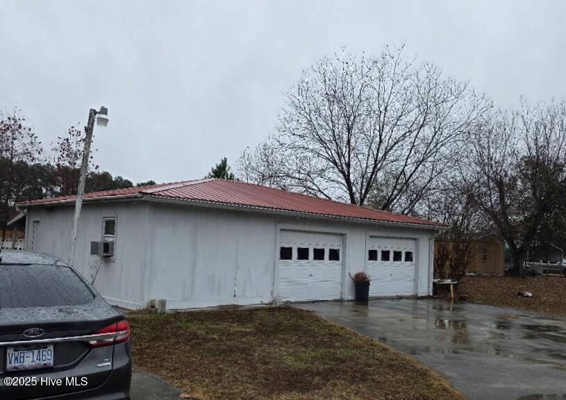 306 Greenfield Boulevard, Greenville, NC 27834 — photo 3