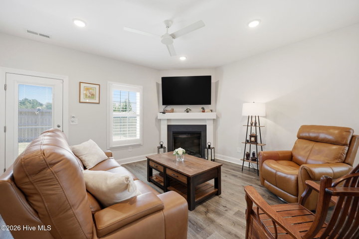 1417 Dorset Drive B, Greenville, NC 27834 — photo 7