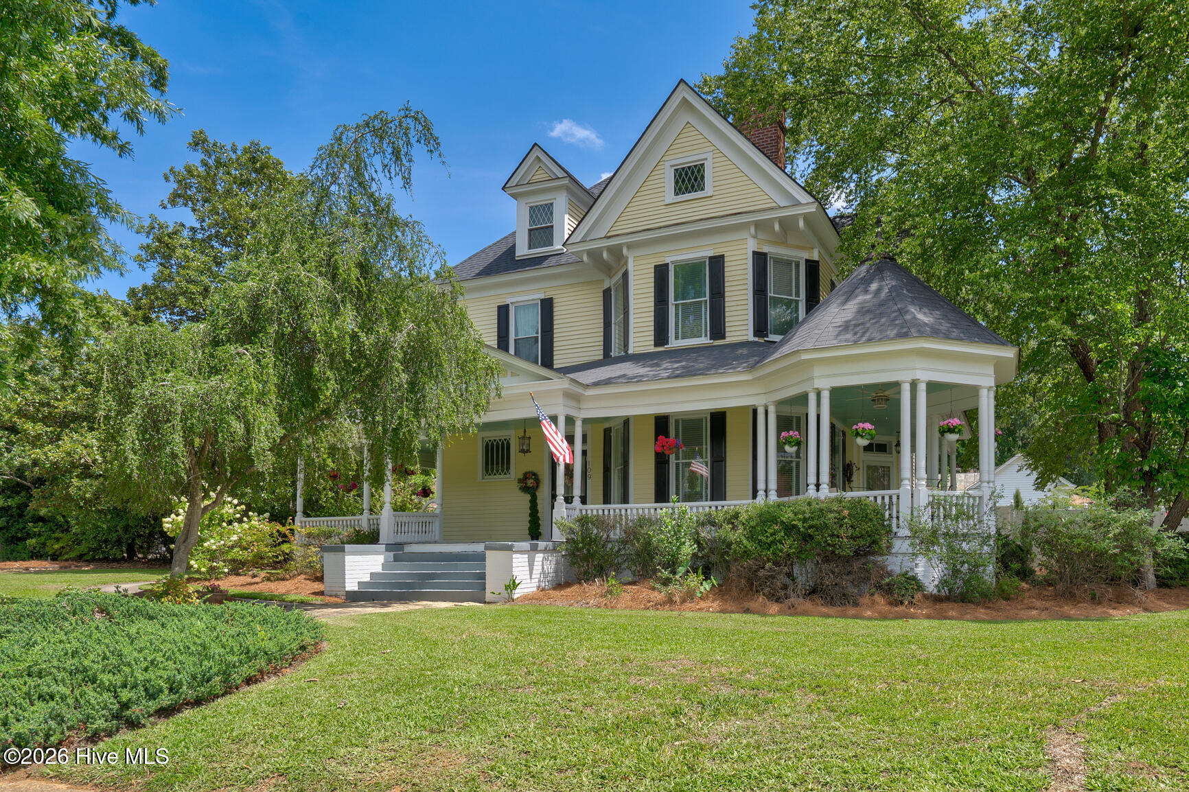 109 S Walnut Street, Spring Hope, NC 27882 — photo 4