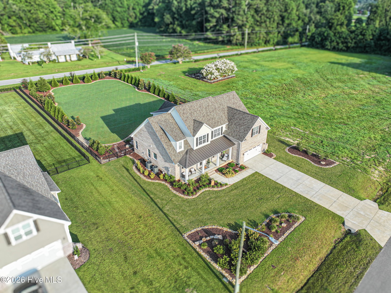 2715 Frances Court, Grimesland, NC 27837 — photo 2