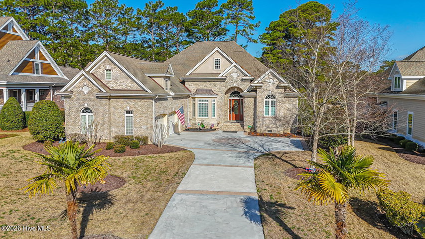 565 Westchester Place SW image
