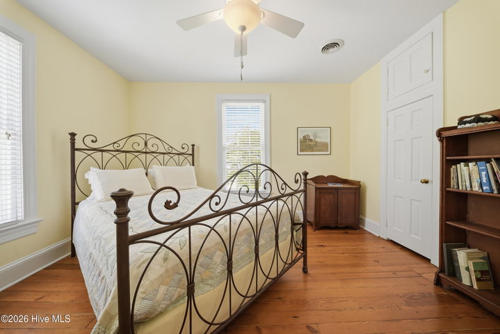 215 W Queen Street, Edenton, NC 27932 — photo 24