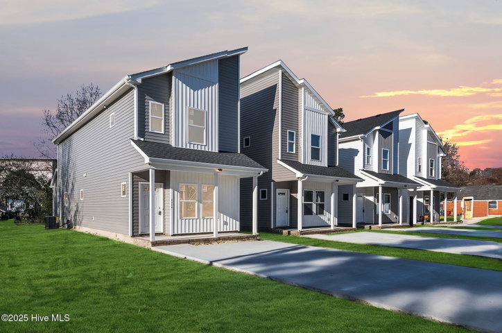 415 Elcinoco Drive, Elizabeth City, NC 27909