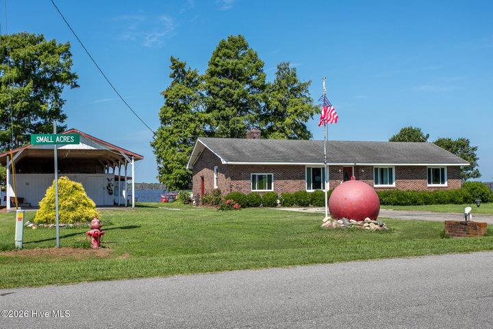 1303 Little River Drive, Elizabeth City, NC 27909