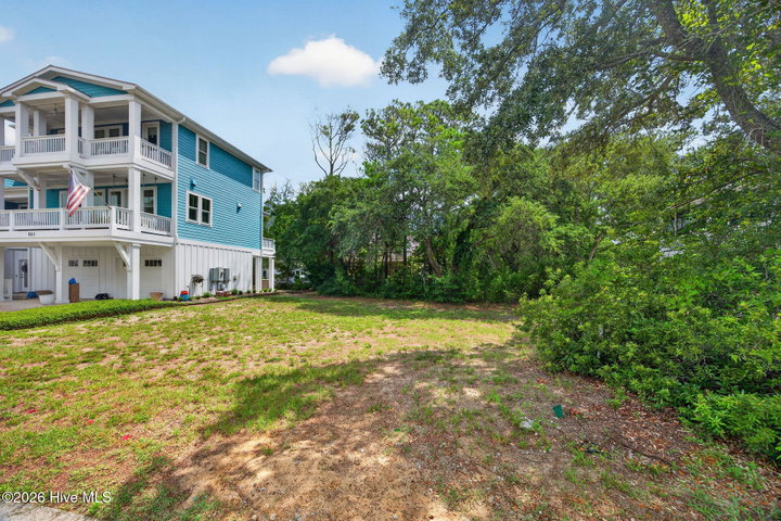 225 Marquesa Way image