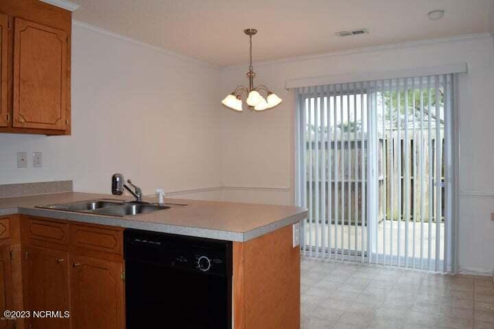 2156 Flagstone Court N-2, Greenville, NC 27834 — photo 4