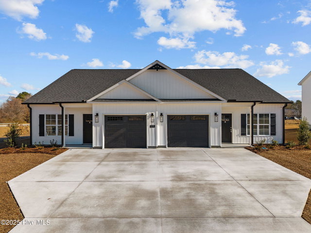 105 Lady O Drive A, Greenville, NC 27834 — photo 1