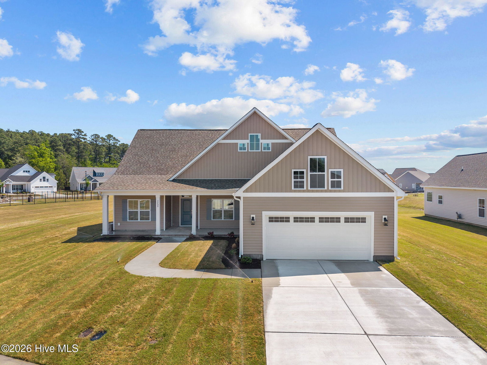 3209 Honeysuckle Drive, Winterville, NC 28590 — photo 2