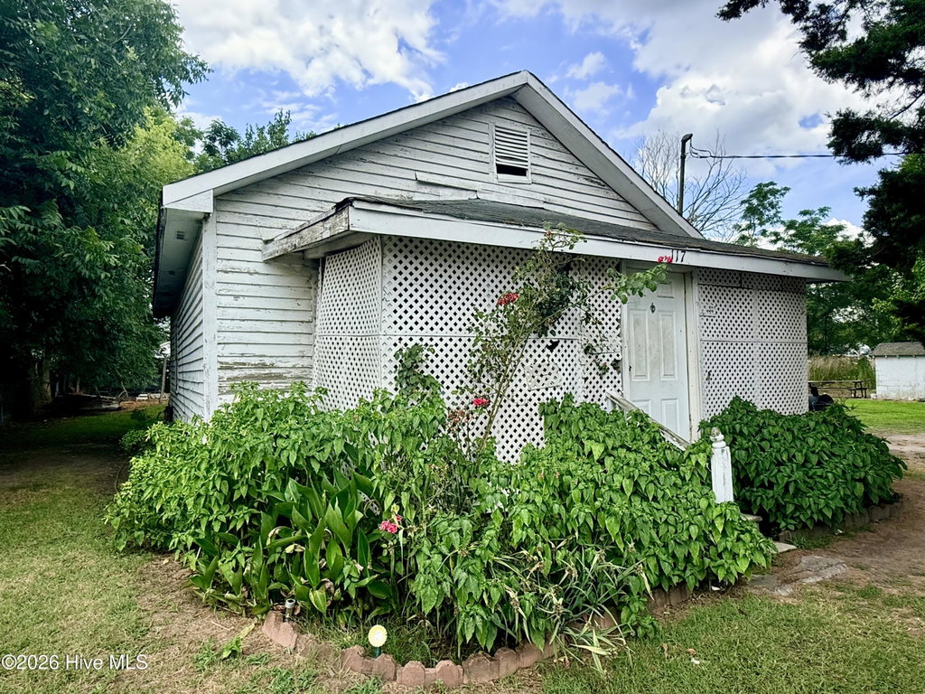 117 E Church Street, Bethel, NC 27812