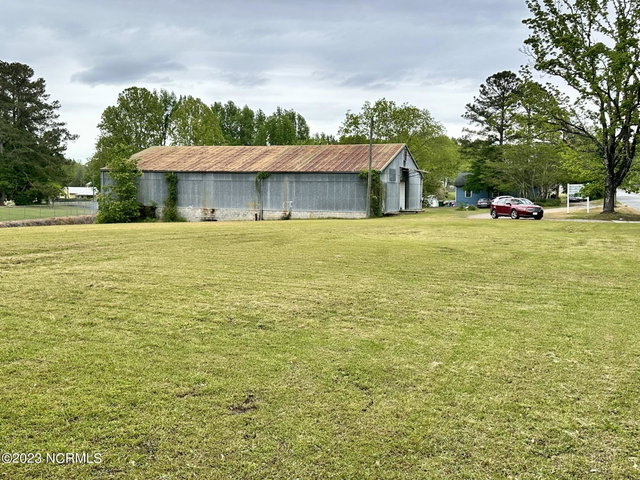 818 W Main Street, Williamston, NC 27892 — photo 20