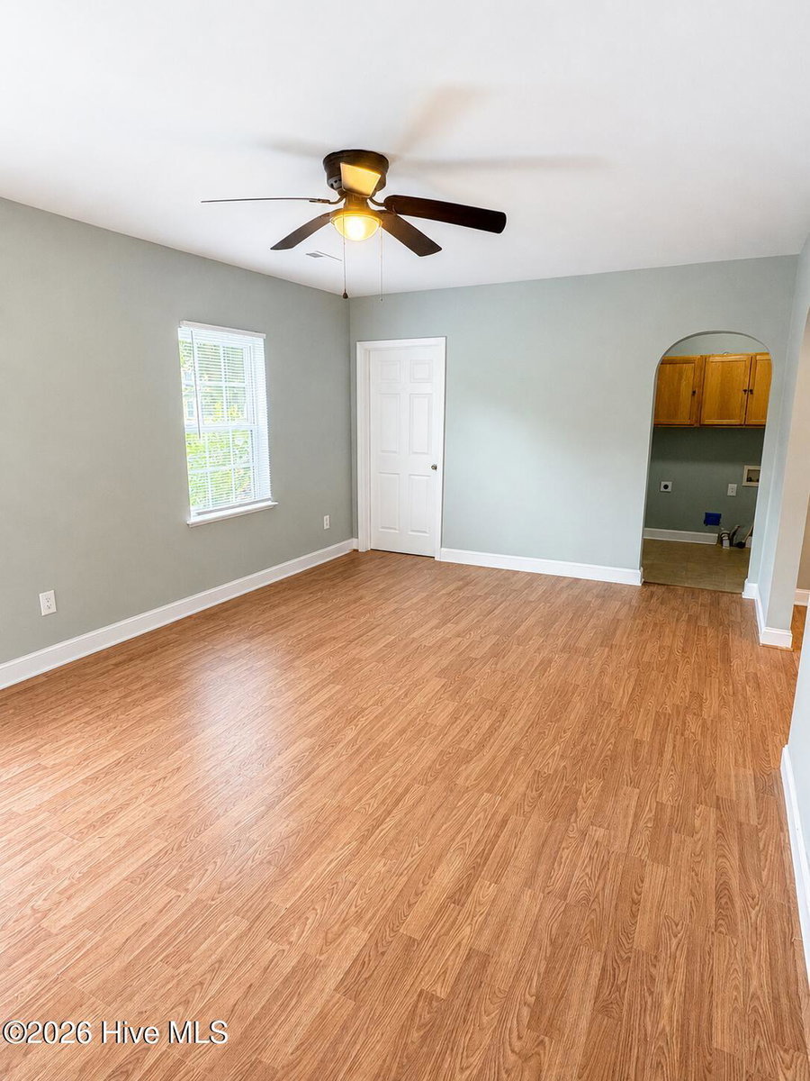 1103 Colonial Avenue, Greenville, NC 27834 — photo 3