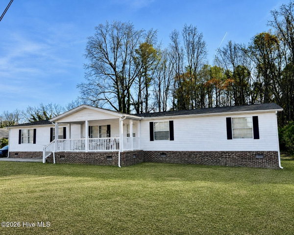 667 Fountain School Road, Battleboro, NC 27809