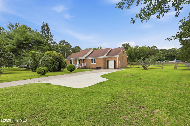 196 Baxter Grove Road, Moyock, NC 27958