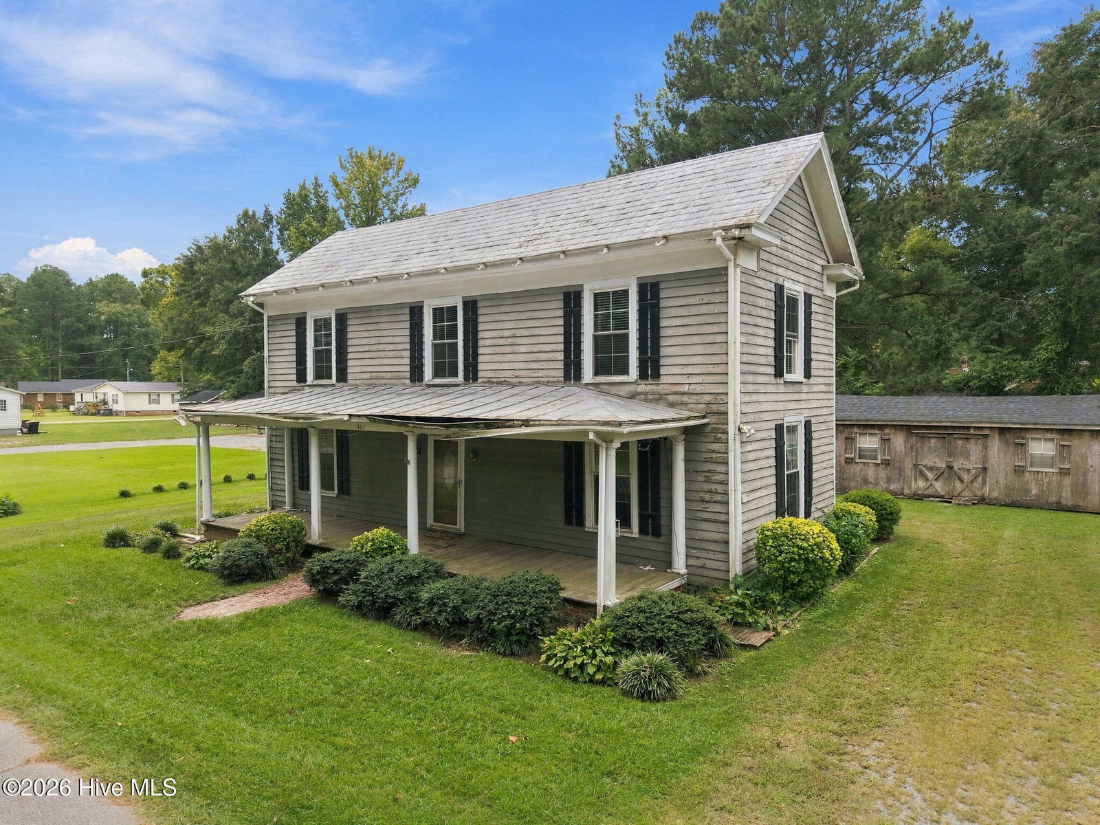 101 S Chestnut Street, Woodland, NC 27897 — photo 3