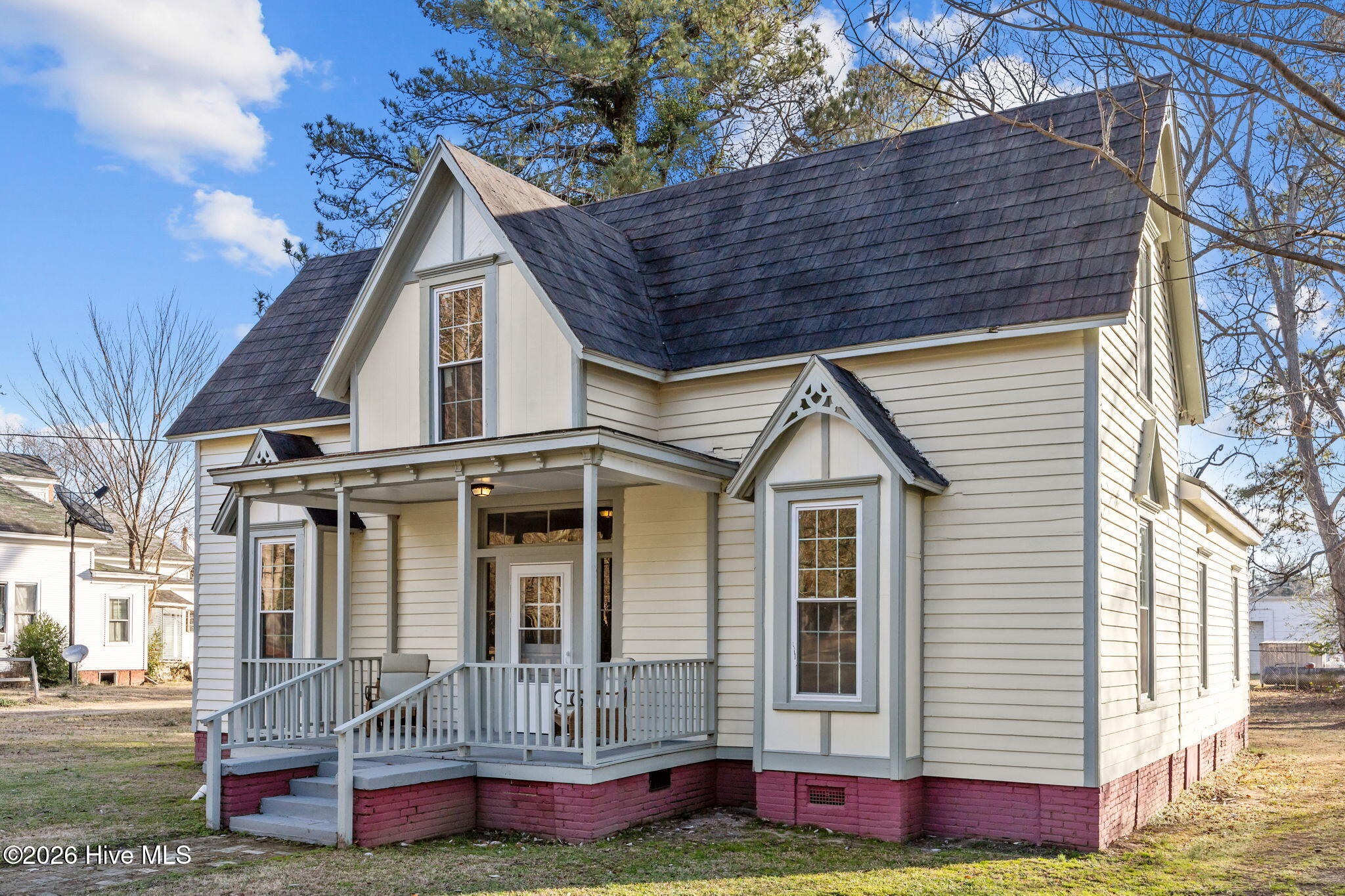 809 Church Street, Scotland Neck, NC 27874 — main photo