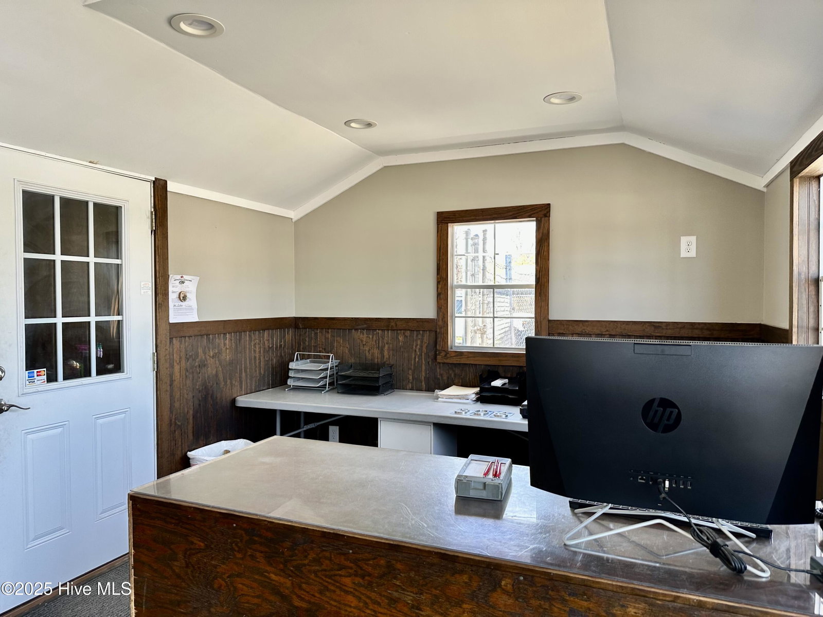 306 W Granville Street, Windsor, NC 27983 — photo 3
