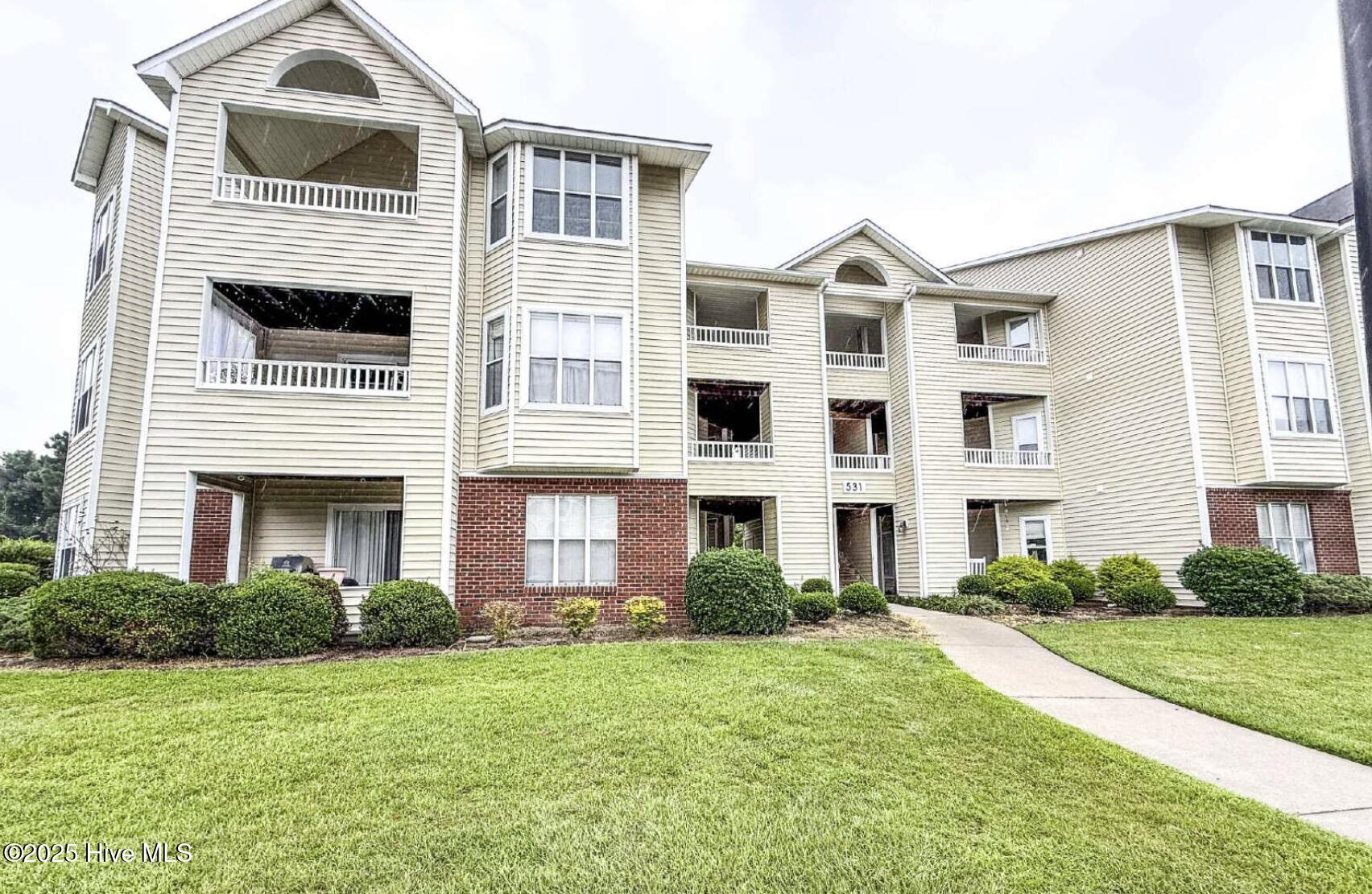531 Spring Forest Road B, Greenville, NC 27834 — photo 2