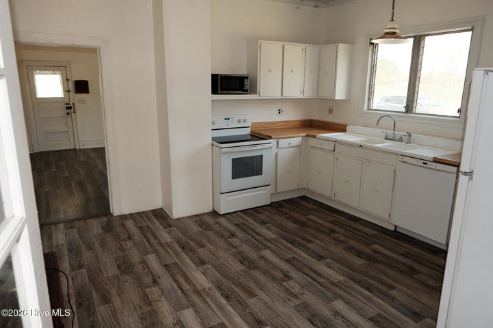 697 Okisko Road, Elizabeth City, NC 27909 — photo 12