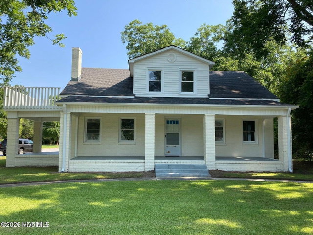 2301 E 4th Street, Greenville, NC 27858