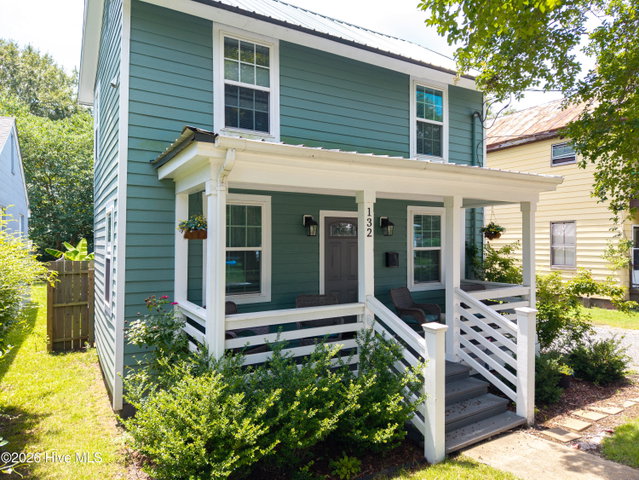 132 E Albemarle Street, Edenton, NC 27932 — photo 1