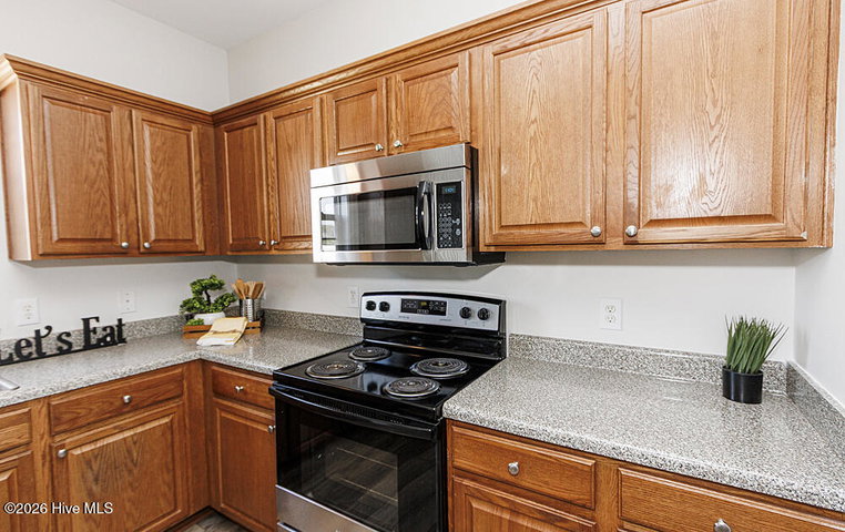 828 Jade Lane, Winterville, NC 28590 — photo 17