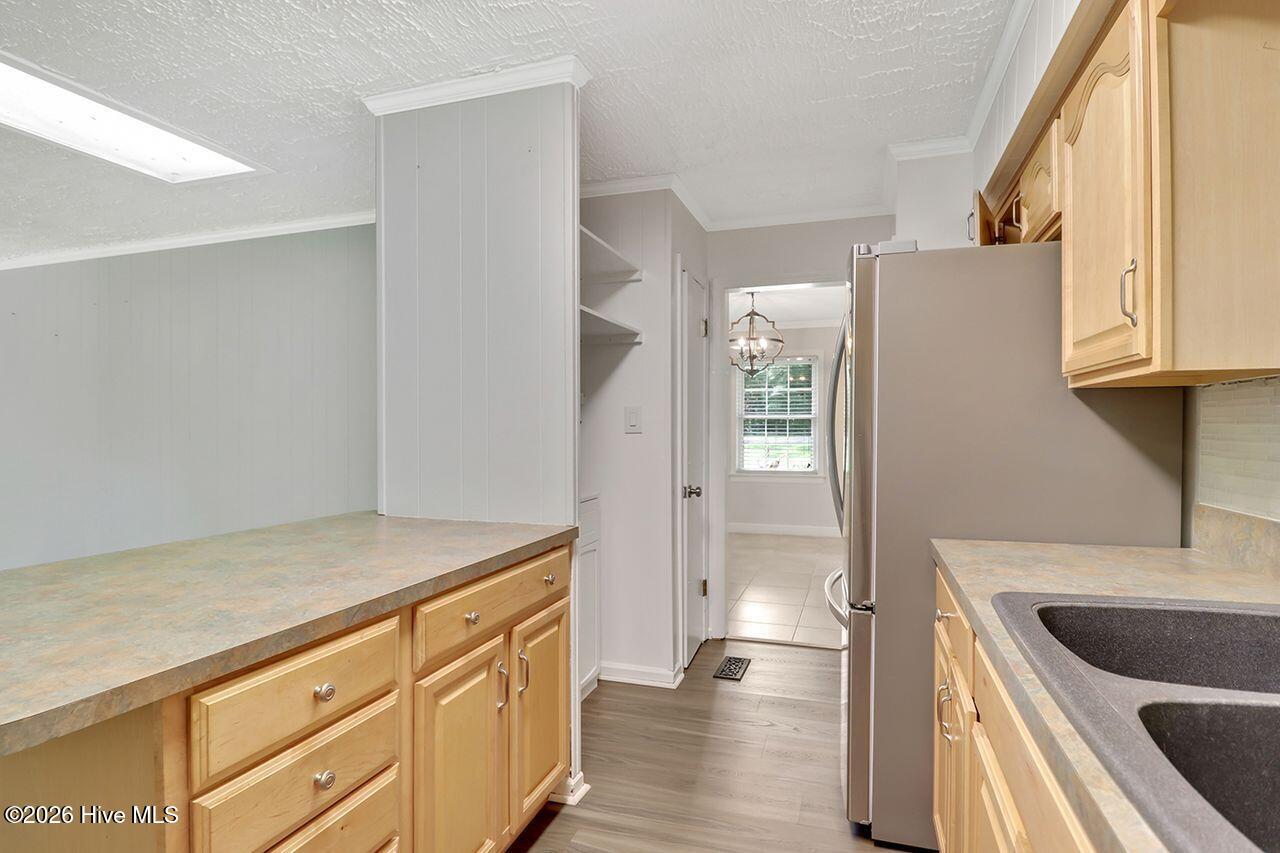 212 Pinewood Drive, Camden, NC 27921 — photo 5