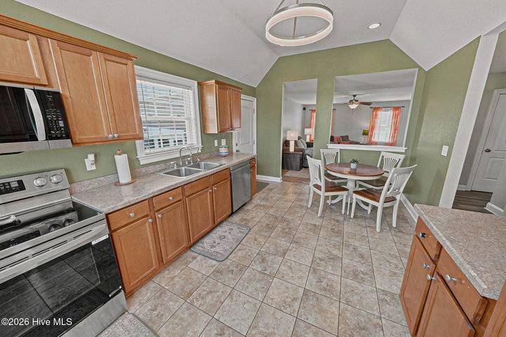 636 Millbrooke Circle, Elizabeth City, NC 27909 — photo 13