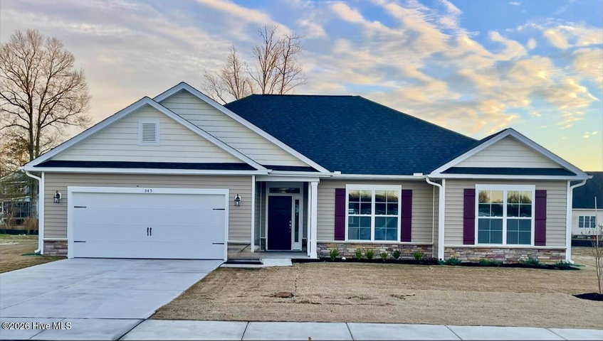 114 Seashore Street, Grimesland, NC 27837 — photo 1